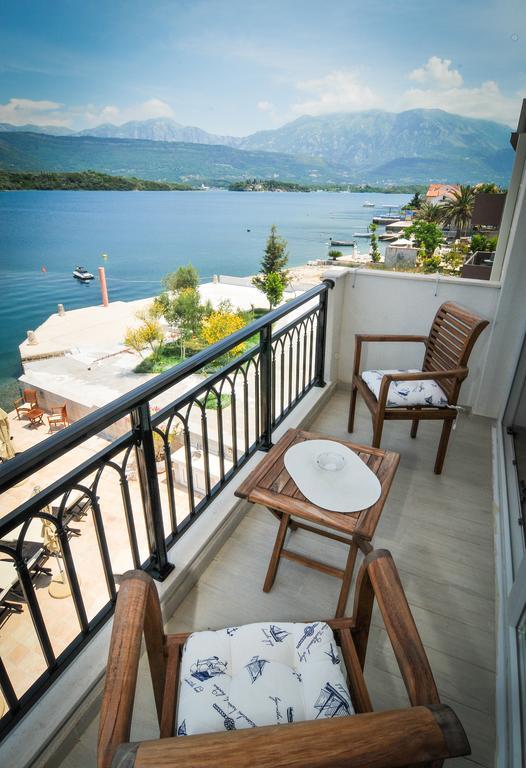 Apartments Zukovac Tivat Exterior photo